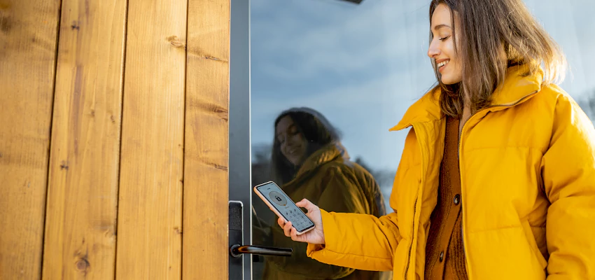 Fingerprint Smart Locks Installation Services in Orange Cove, California